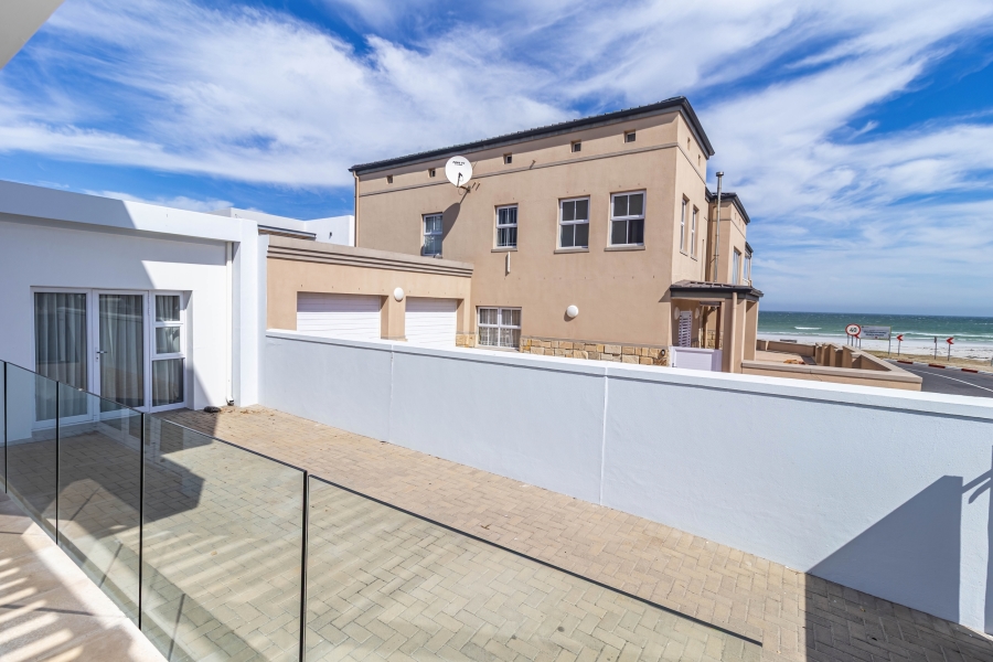 5 Bedroom Property for Sale in Melkbosstrand Central Western Cape